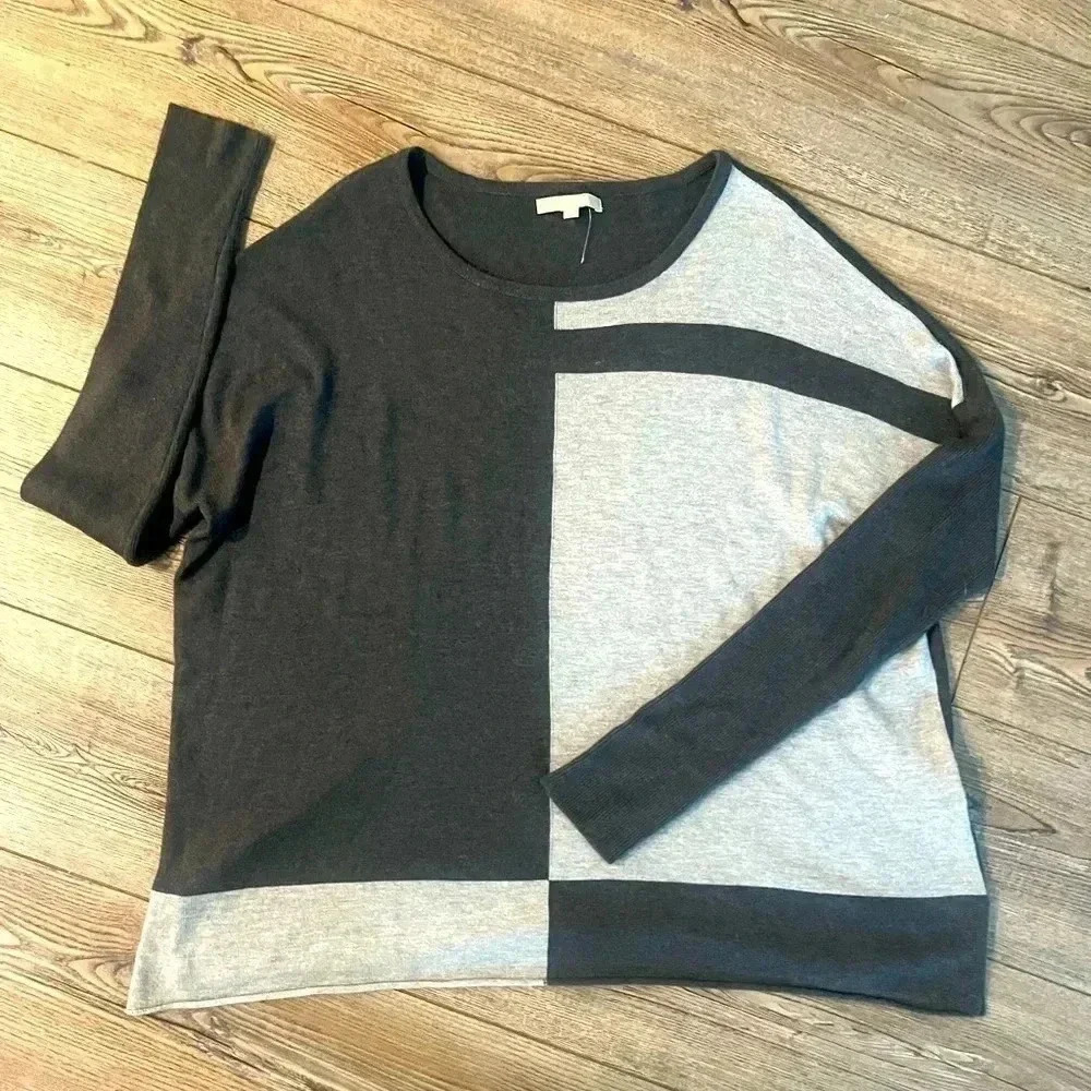 Joan Vass medium loose fit cashmere blend top